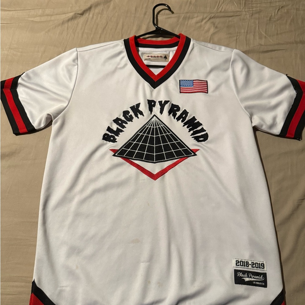 Black Pyramid White Red Logo Jersey - XL